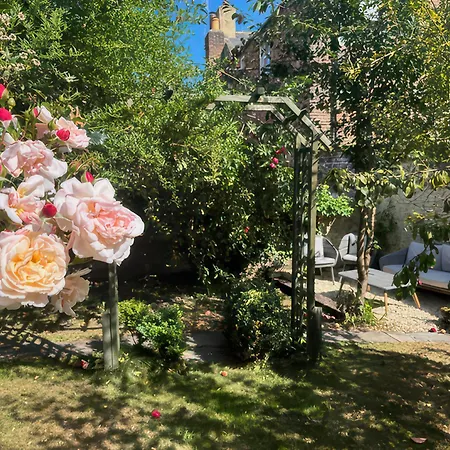 Field View Semesterbostad *