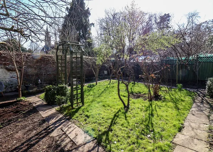 Field View Semesterbostad